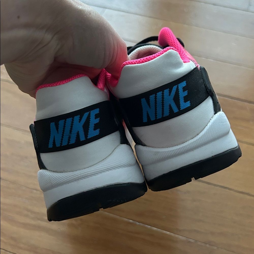 Nike LD Victory Sneakers Women's Size 6.5 7 Youth Men Size 5 Pink Black Classic - Picture 6 of 12